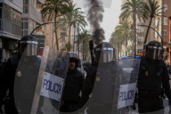 Conflic With Police During The First Day Of "Metal Strike" At Cadiz Province