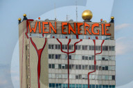 Wien Energie Spittelau Waste Treatment Plant In Hundertwasser Design