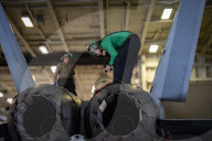 US aircraft carrier Nimitz sailing towards Middle East