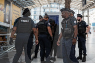 Migrant Control Operation In Paris