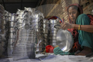 Daily Life Inside An Aluminum Factory 