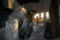 Iranian missile strikes major Israeli hospital in Beersheba