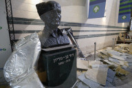 Iranian missile strikes major Israeli hospital in Beersheba