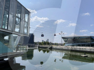 Cable car across the Thames gets glass-floor cabins