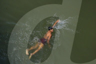 Heatwave Continues In Kashmir