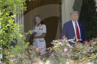 DC: President Trump hold a White House departure