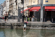 Heatwave In Paris