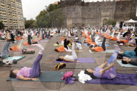 Mexicans Marks Yoga International Day With Mass Class