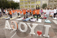 Mexicans Marks Yoga International Day With Mass Class