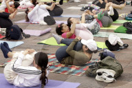 Mexicans Marks Yoga International Day With Mass Class