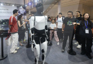 Tesla's Humanoid Robot Optimus