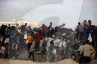  Humanitarian Aid Arrives In Gaza 