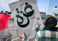 Woman With Israeli Flag Attacked During Edmonton Pro-Palestine Protest