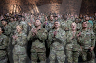 Trump visits US troops stationed in Qatar
