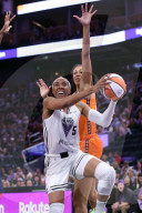 WNBA Golden State Valkyries vs Connecticut Sun 