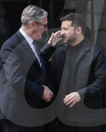 Keir Starmer welcomes Volodymyr Zelenskyy to No.10 in London, UK.