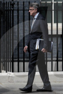 Keir Starmer welcomes Volodymyr Zelenskyy to No.10 in London, UK.