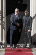 Keir Starmer welcomes Volodymyr Zelenskyy to No.10