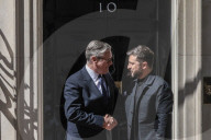 Keir Starmer welcomes Volodymyr Zelenskyy to No.10