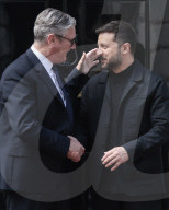Keir Starmer welcomes Volodymyr Zelenskyy to No10