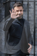 Keir Starmer welcomes Volodymyr Zelenskyy to No10