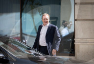 Guests departing Sunday with Laura Kuenssberg at the BBC, Broadcasting House, London, UK. 