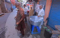 Record Breaking Temperature In Srinagar As Heatwave Grips Jammu And Kashmir