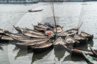 Everyday Life On The Riverside In Dhaka