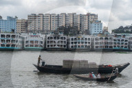Everyday Life On The Riverside In Dhaka