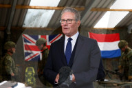 Prime Minister Keir Starmer watches Dutch-UK Marine training