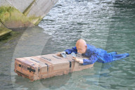Jeff Bezos Look-Alike Dummy Floats in Grand Canal Ahead of Wedding - Venice