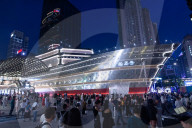New Louis Vuitton's Store With Futuristic Boat In Shanghai