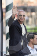 Jeff Bezos And Lauren Sanchez Leaving Hotel - Venice