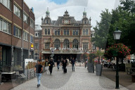 Daily Life In The Hague