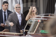 PEOPLE - Bezos-Hochzeit:  Jeff Bezos und Lauren Sanchez verlassen ihr Hotel