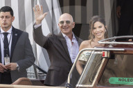PEOPLE - Bezos-Hochzeit:  Jeff Bezos und Lauren Sanchez verlassen ihr Hotel