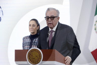 Mexico’s President Claudia Sheinbaum Meets Whit Gobernors