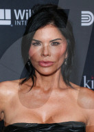 (FILE) Jeff Bezos and Lauren Sanchez Are Married