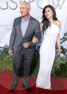 (FILE) Jeff Bezos and Lauren Sanchez Are Married