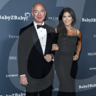 (FILE) Jeff Bezos and Lauren Sanchez Are Married