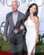 (FILE) Jeff Bezos and Lauren Sanchez Are Married