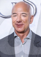 (FILE) Jeff Bezos and Lauren Sanchez Are Married