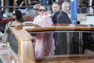 PEOPLE - Bezos-Hochzeit: Promis auf dem Weg zur Hochzeit in Venedig