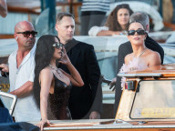 PEOPLE - Bezos-Hochzeit: Promis auf dem Weg zur Hochzeit in Venedig