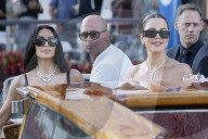 PEOPLE - Bezos-Hochzeit: Promis auf dem Weg zur Hochzeit in Venedig