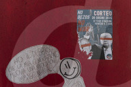 PEOPLE - Anti-Bezos-Plakate in Venedig