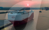 World Largest Loading Capacity Car Roll-on/roll-off Ship
