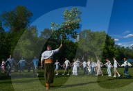 Edmonton’s Ukrainian Diaspora Honors Kupala Night With Traditional Festivities