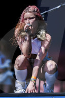Rhian Teasdale (Wet Leg)