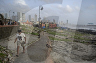 Daily Life In Mumbai 